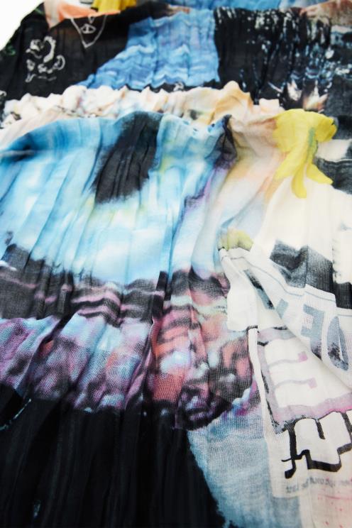 pripomoček NFXLT338 ženske Desigual pravokotna nagubana časopisna folija