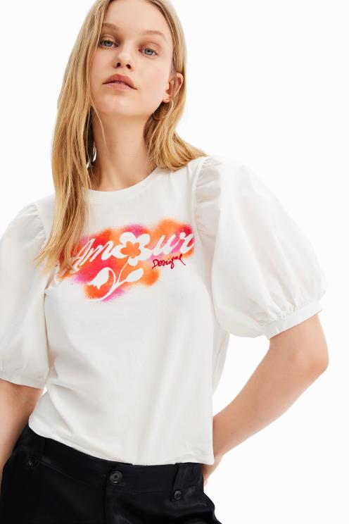 oblačila NFXLT298 ženske Desigual majica s sporočilom na napihnjene rokave